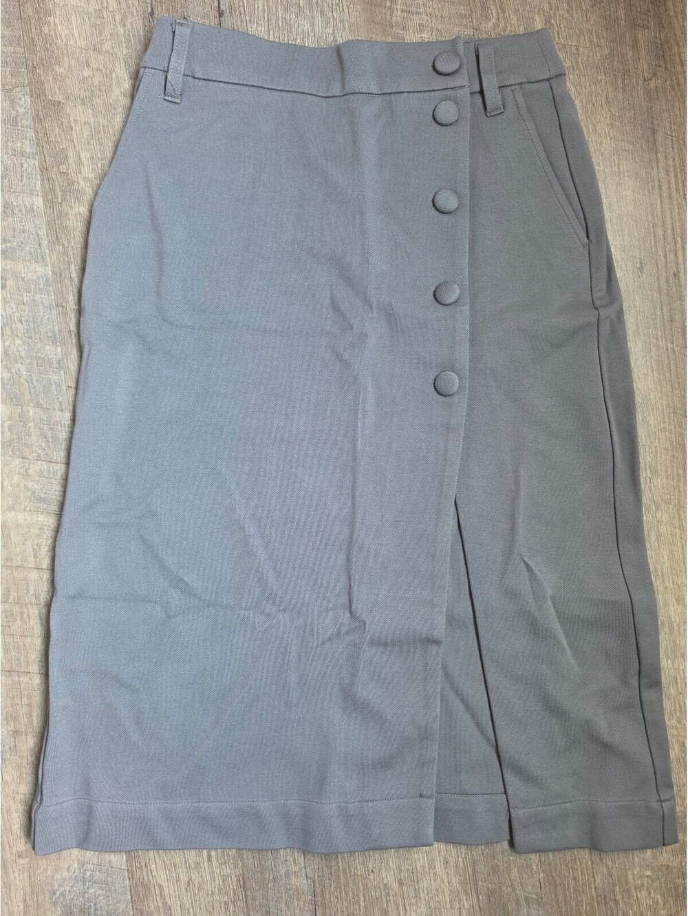 Montgomery Post Gray Midi Skirt with Button Detail Size 0